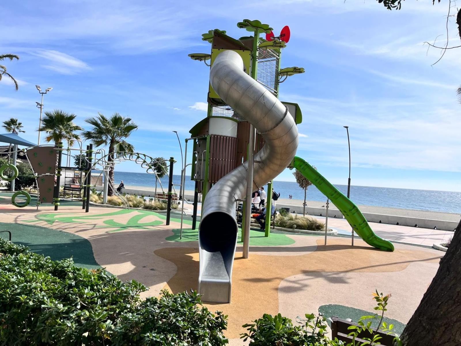 El Faro Vacaciones En Estepona Exterior foto
