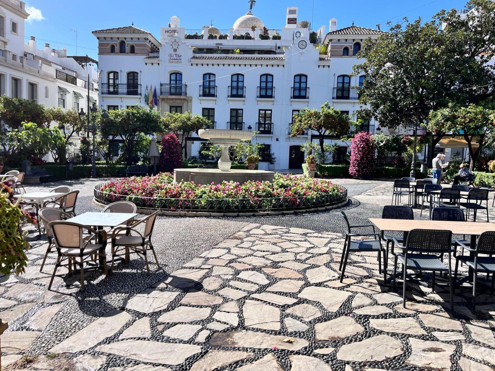 El Faro Vacaciones En Estepona Exterior foto