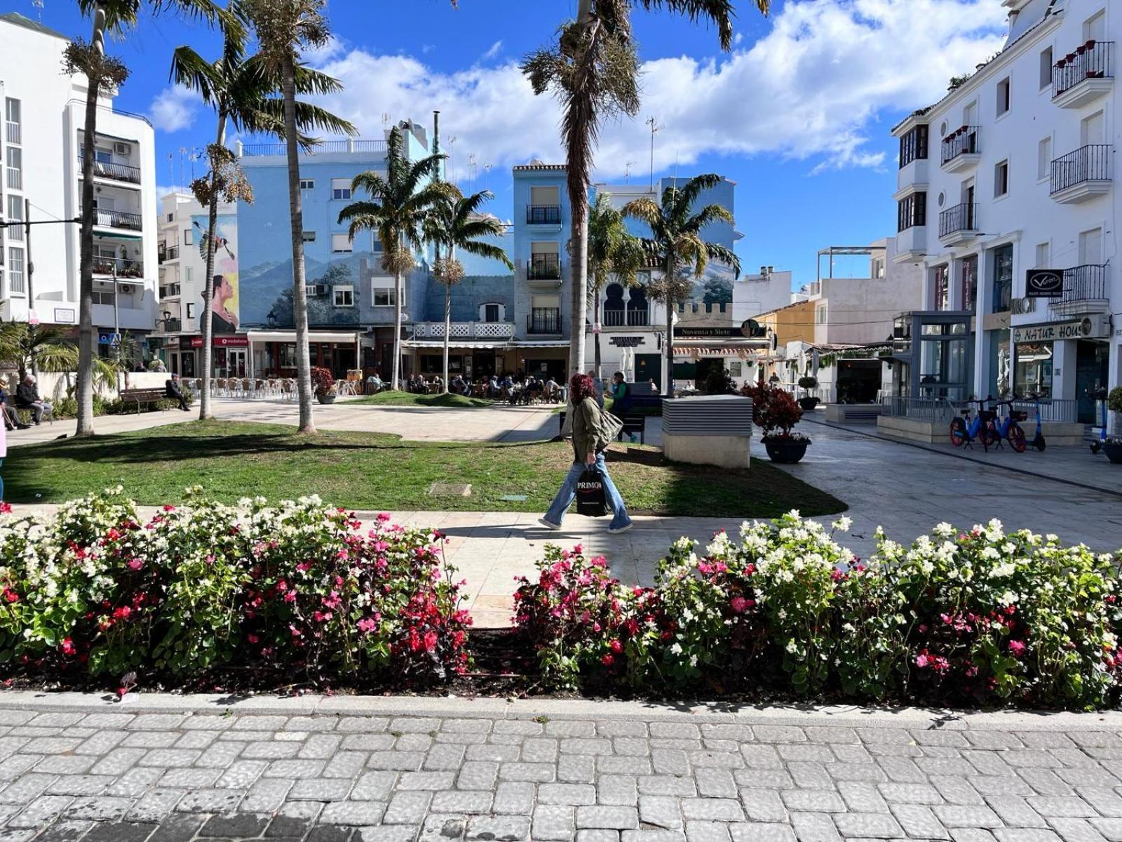 El Faro Vacaciones En Estepona Exterior foto